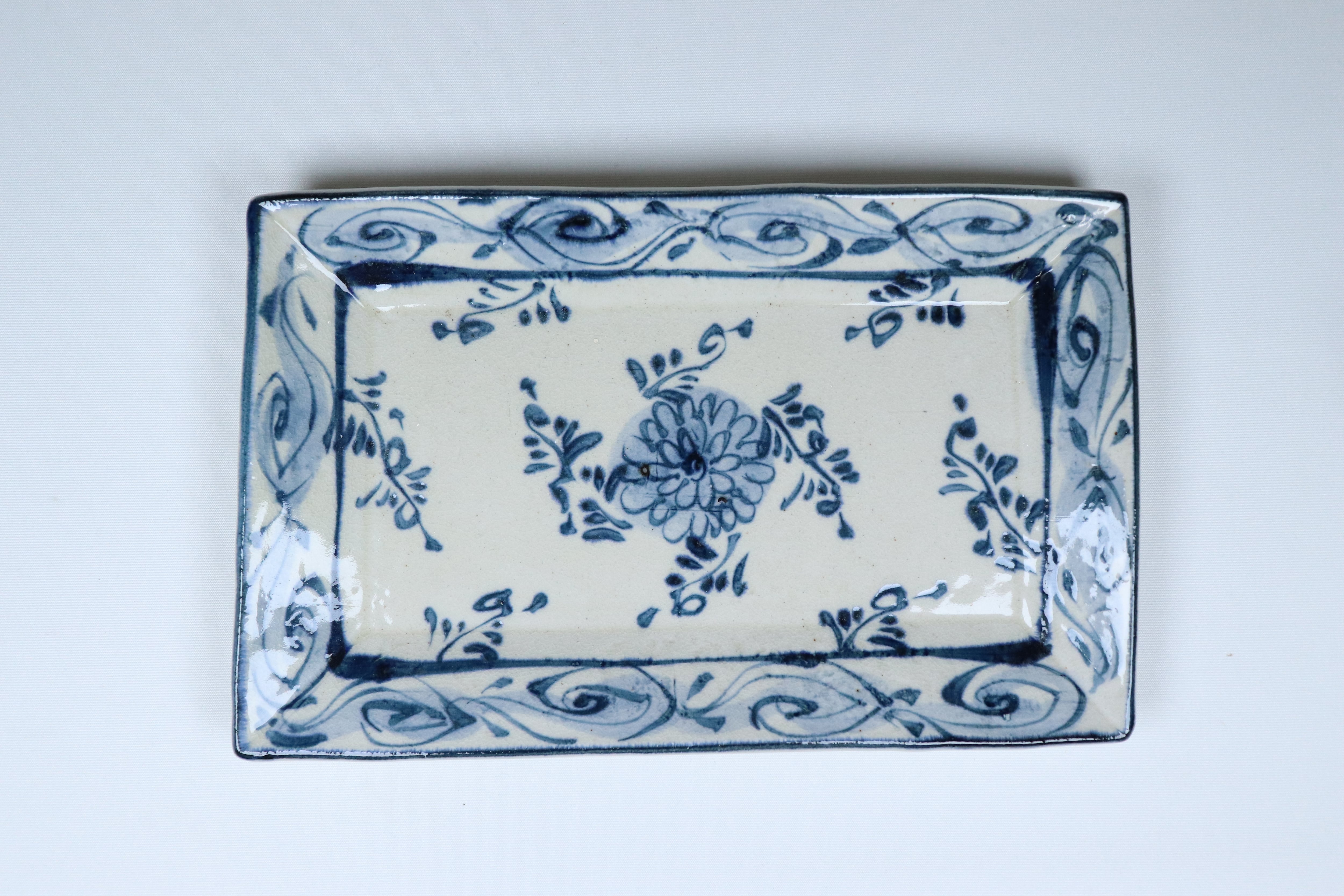 安南 長角皿 草花【B級品 特価】