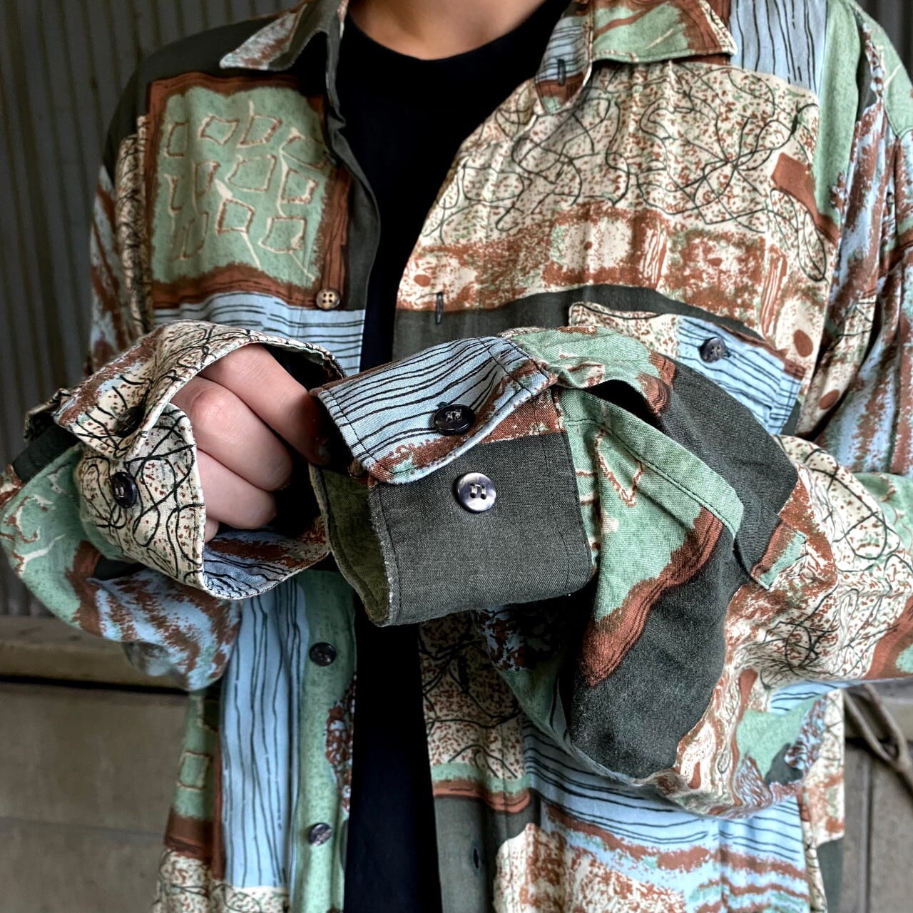 Camargue ユーロブランド アート柄 レーヨン 長袖 総柄シャツ メンズXL