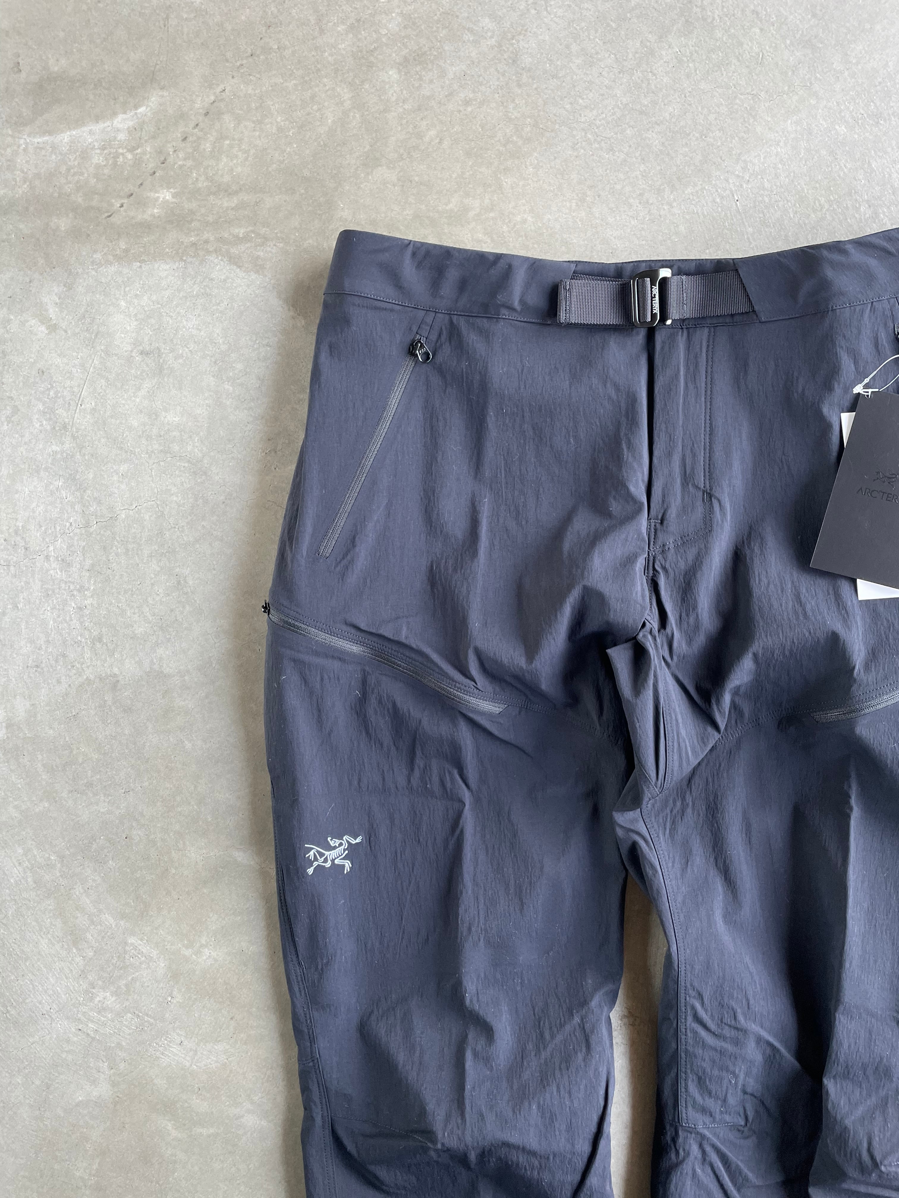 ARC'TERYX ショートパンツ グレー 30 M Lefroy Short