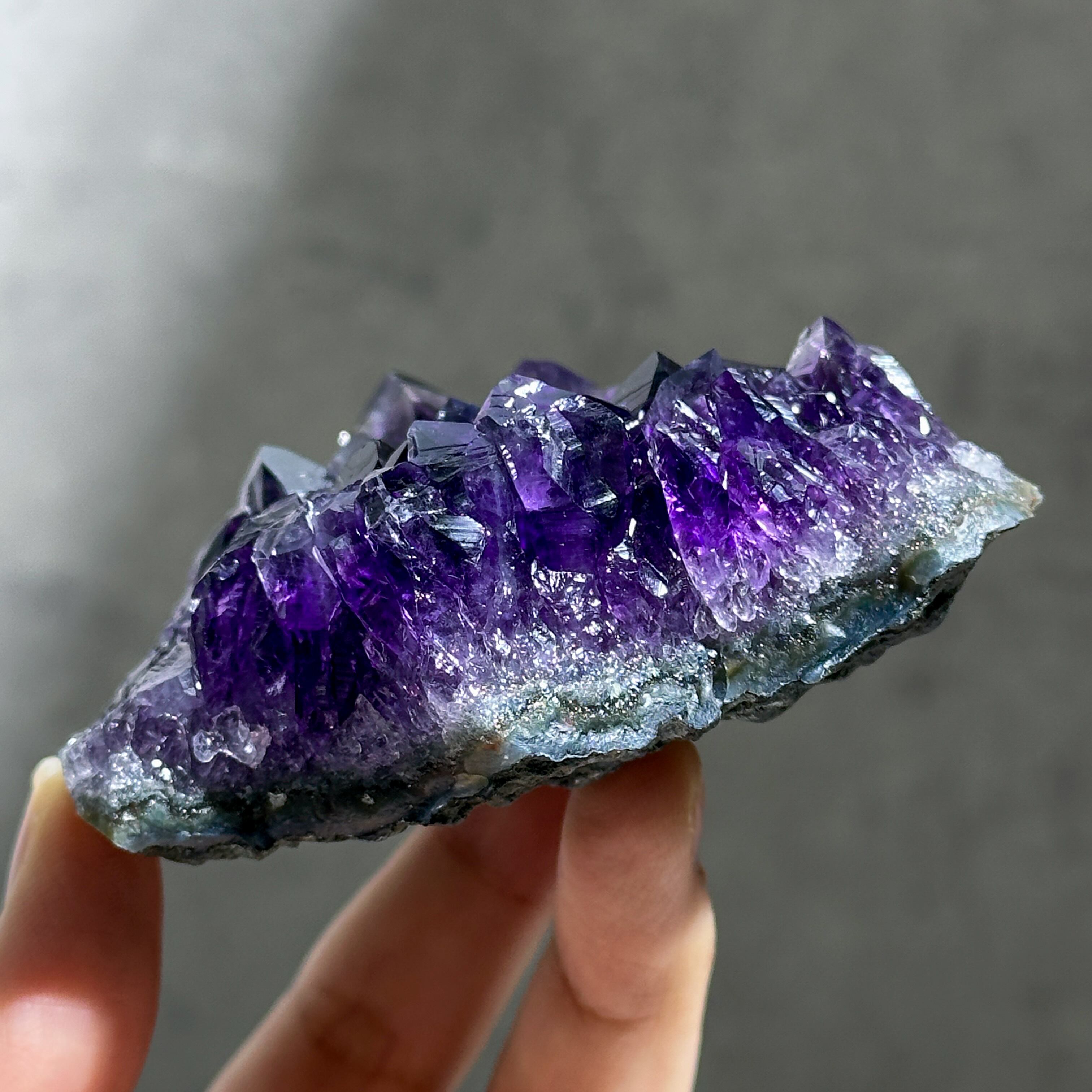 高品質】ファントム◎ウルグアイ産アメジスト 原石64◇ Amethyst