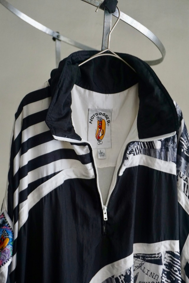 90’s HOTDOGGER graphic nylon pullover