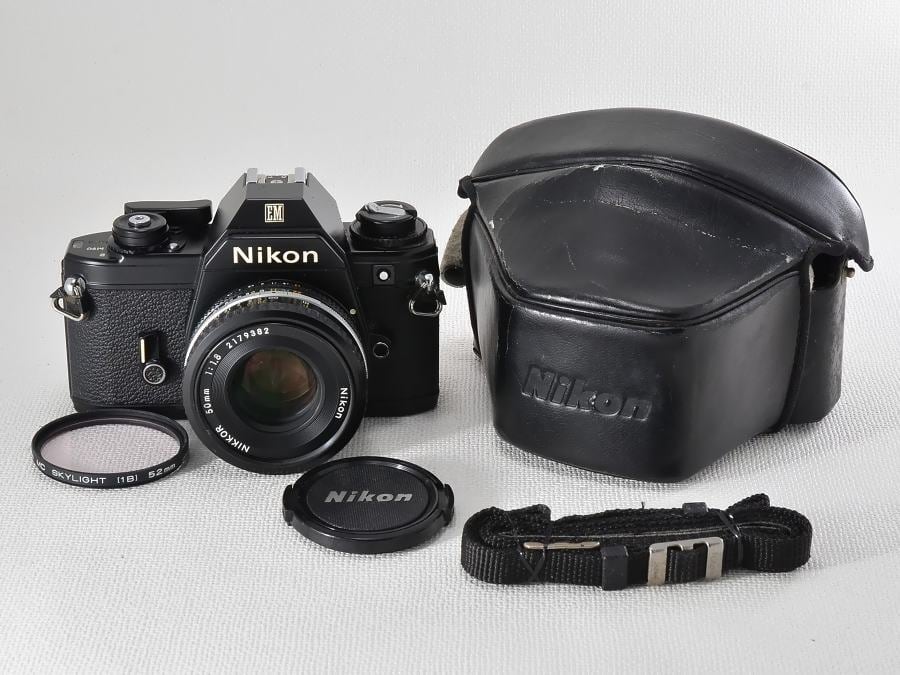 NIKON ニコン EM フィルムカメラ　レンズ　50mm 1:1.8