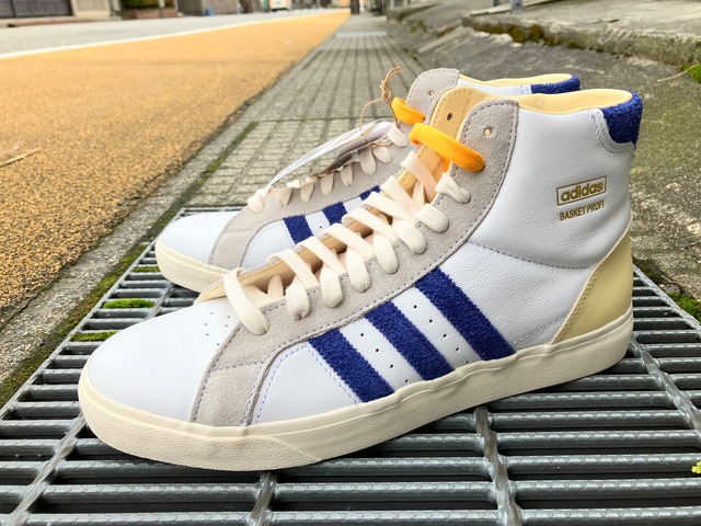 ADIDAS BASKET PROFI (FTWHT/VICBLU/CWHITE)