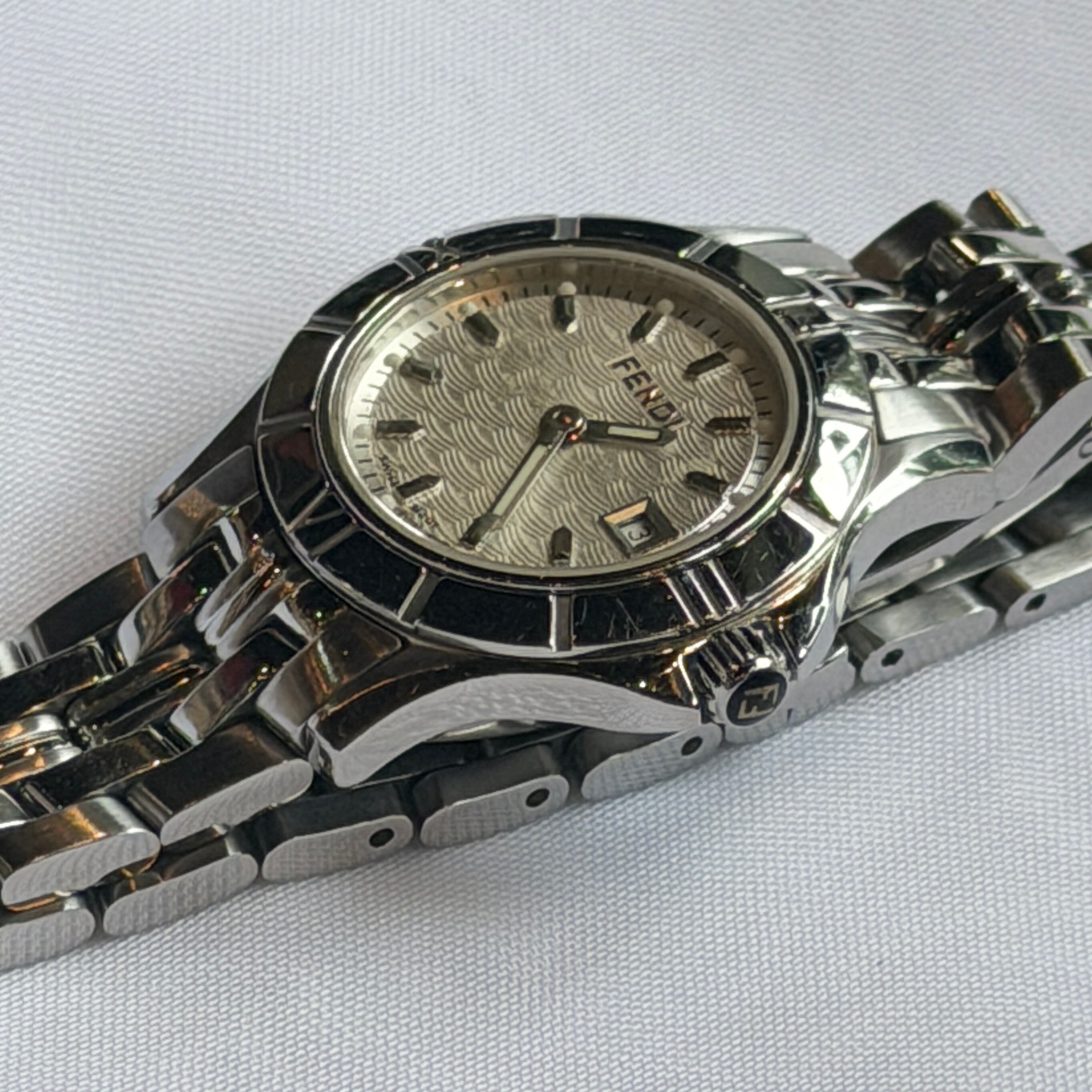 FENDI vintage watch 2600L | CHIMI VINTAGE