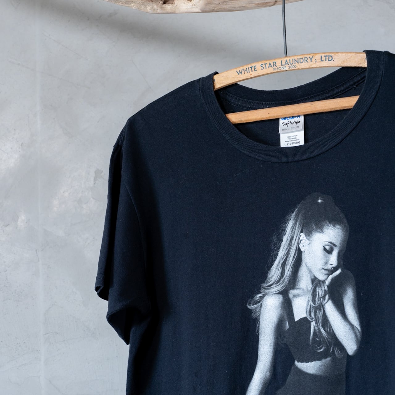 00s アリアナグランデ ツアーTシャツ