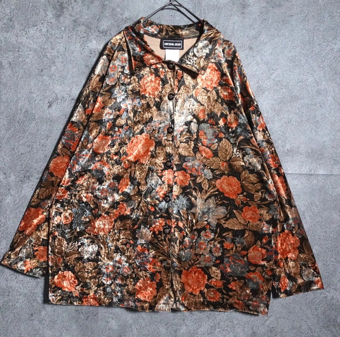 Beautiful Flower pattern design Vintage Velor shirt