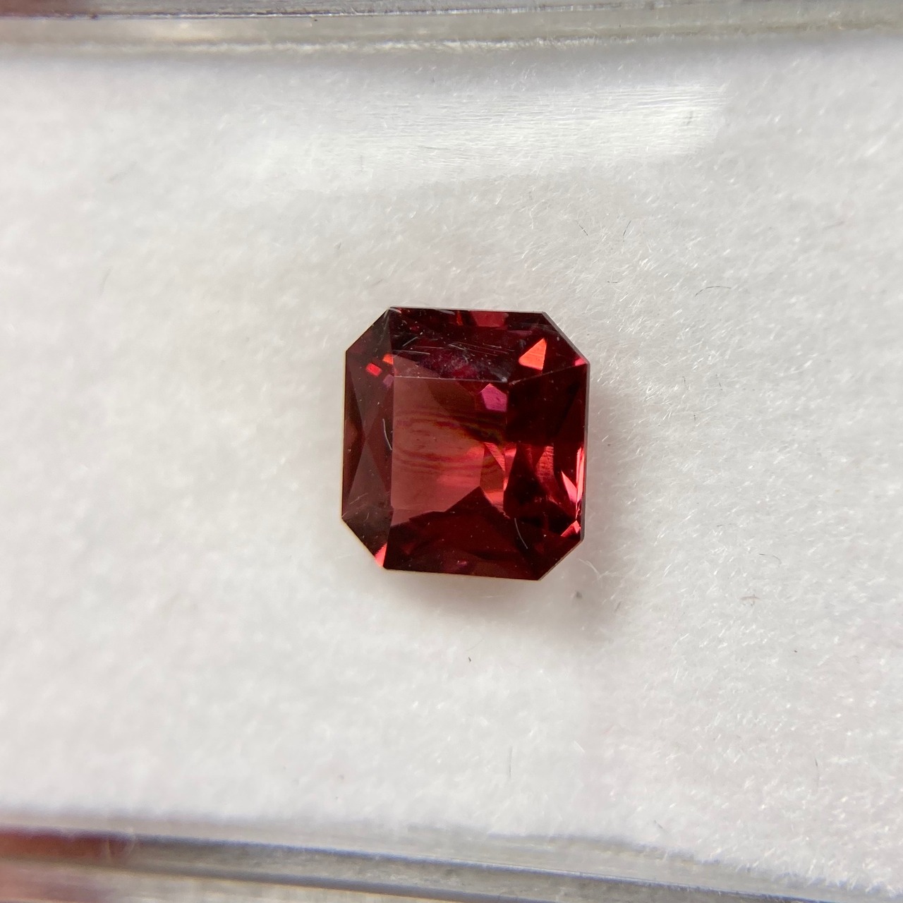 [mhma******様] ガーネット 八角形 1.60ct ①