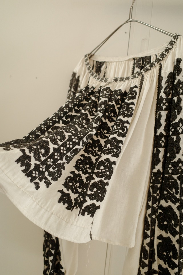 romania blouse