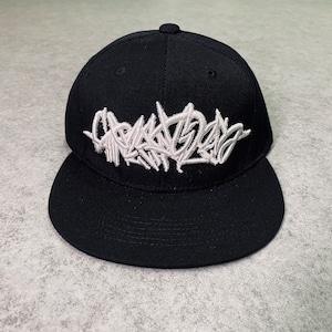 立体刺繍GRAFFITI CAP