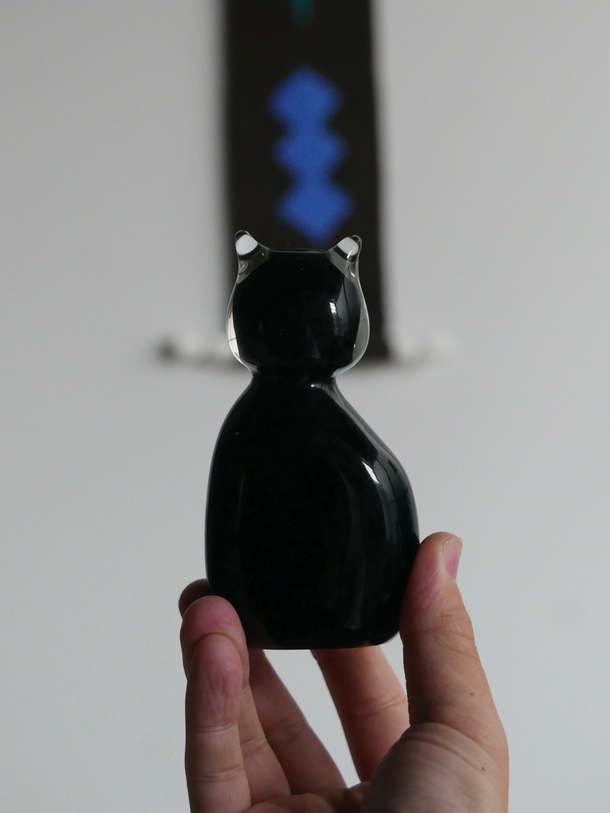Glass Object " cat " black