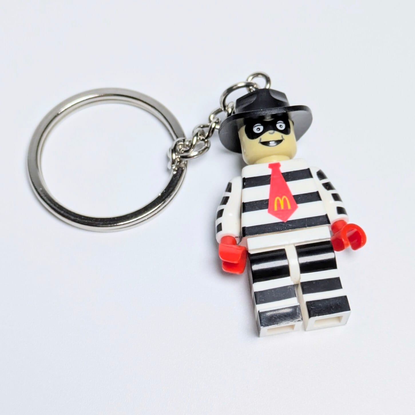 ★ブロックフィギュアキーホルダー★【 McDonald's ( マクドナルド ) 】 the Hamburglar ( ハンバーグラー ) 　〚アメリカン雑貨 アメトイ〛