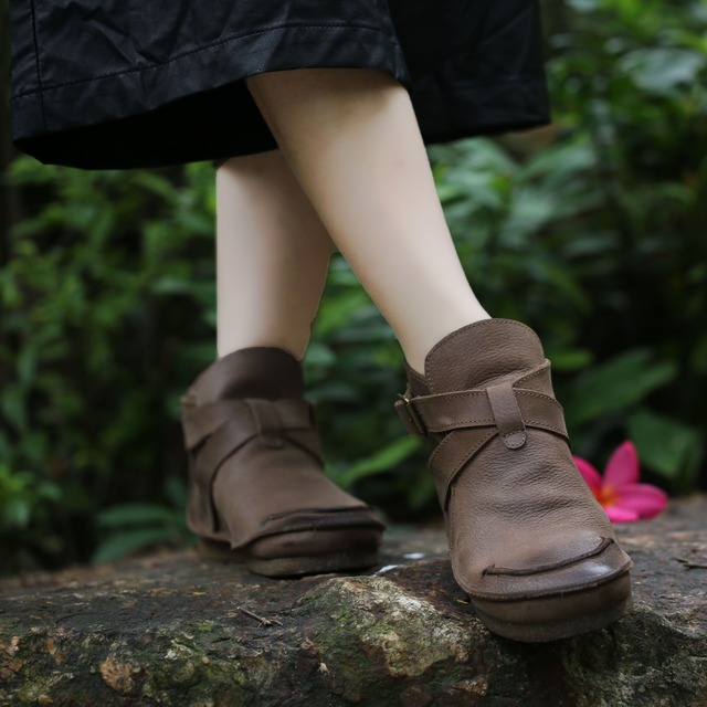 オータムウィンタースタイルスタンダードカジュアルレザーブーツショートレディース レトロ 靴 シューズ 秋物 冬物 Yiranxuaディースワード50297675435