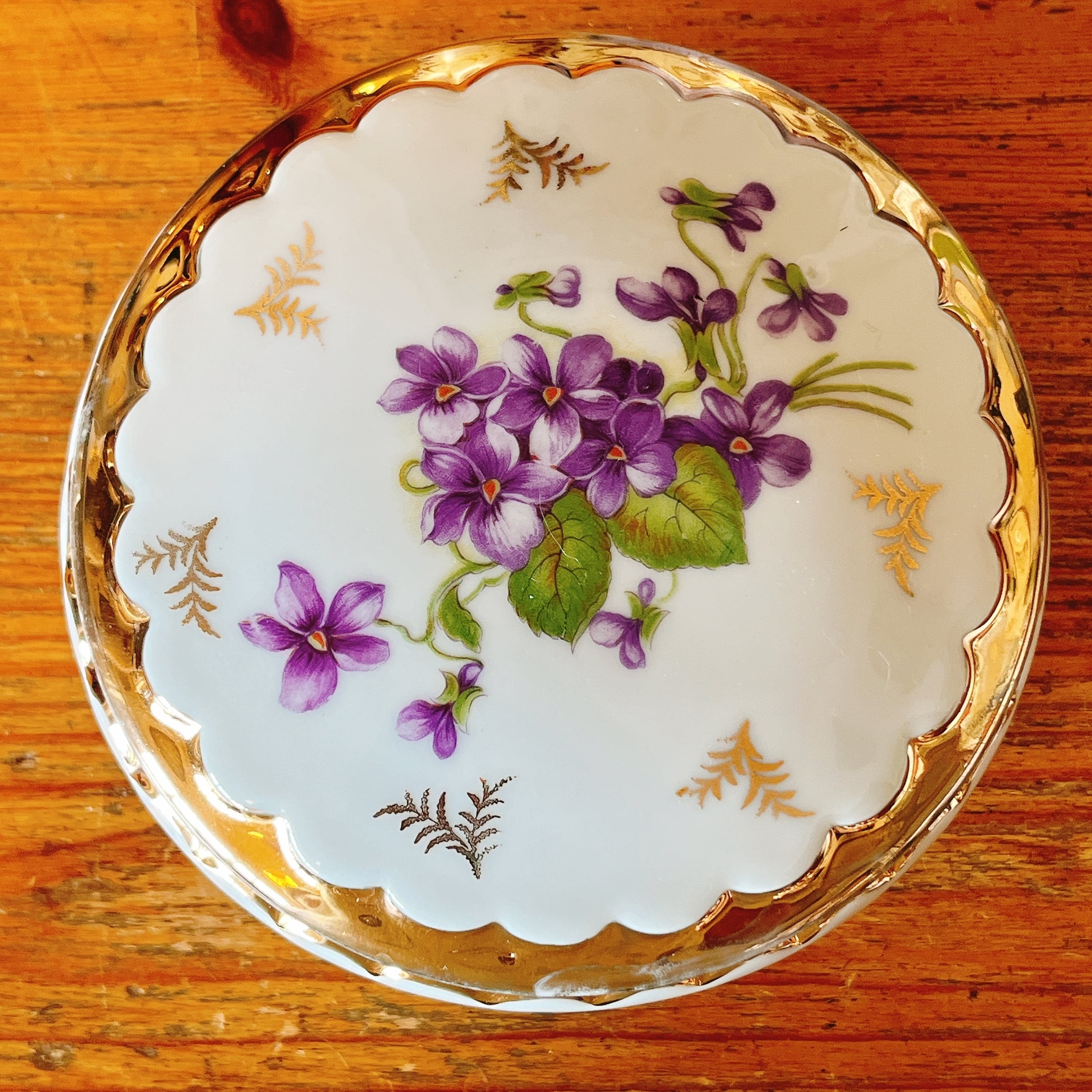 Limoges スミレのボンボニエール Limoges スミレのボンボニエール