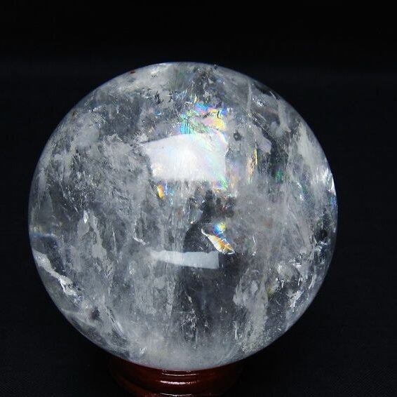 水晶 丸玉 虹入り 67mm スフィア 置物 水晶玉 一点物 151-8757