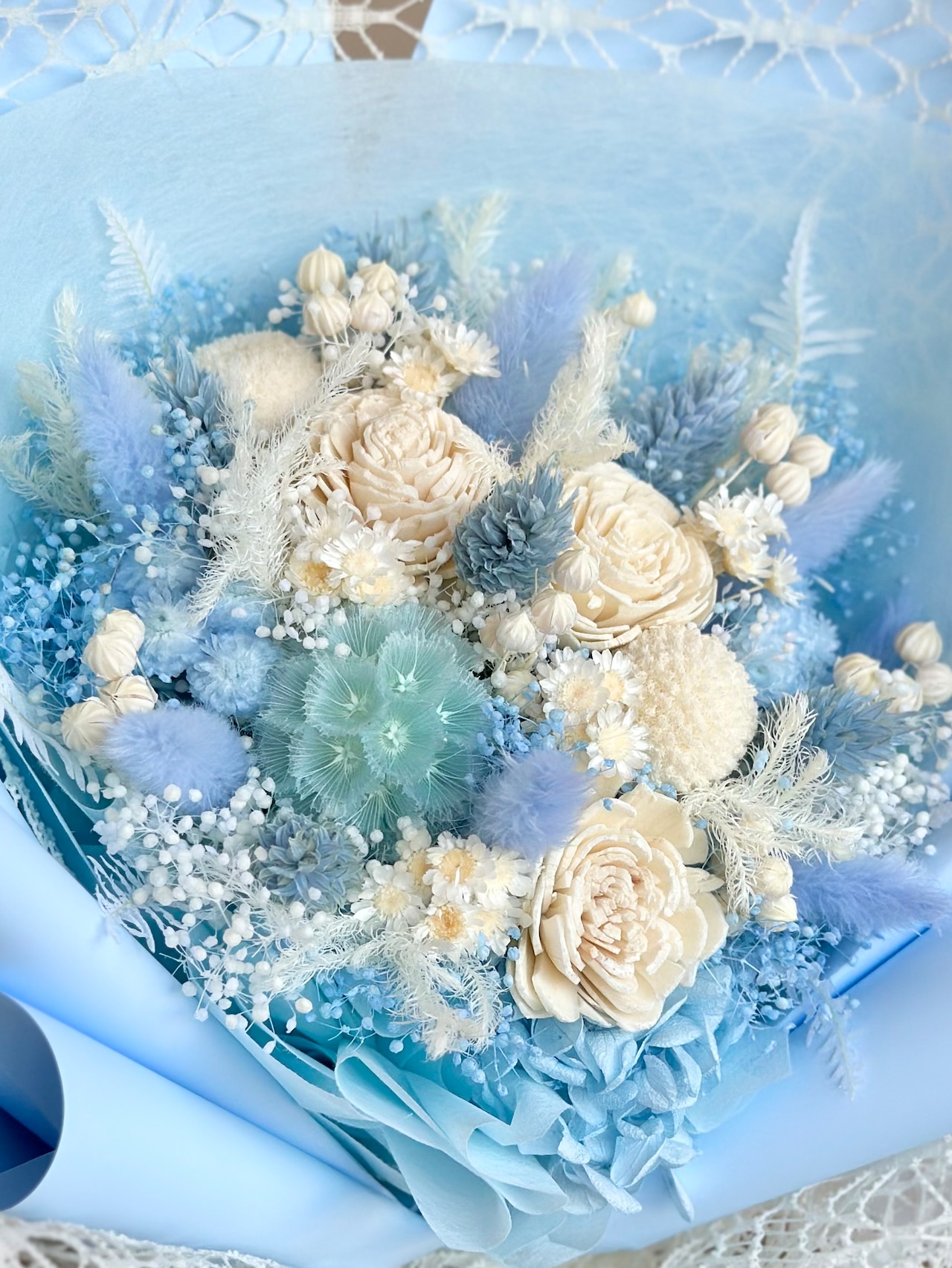 《母の日》7.置けるドライフラワー花束(花てまり/水色・白色) □Мサイズ 画像4