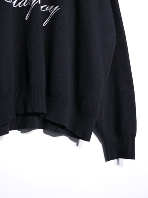 “PLAYBOY” embroidery design black knit