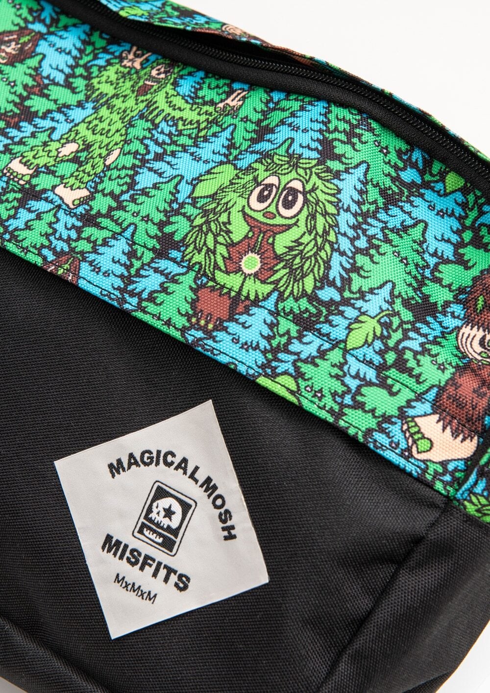 MAGICAL MOSH MISFITS 総柄 リュック MxMxM MAGICAL MOSH MISFITS 総柄 リュック MxMxM