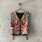 All-over pattern vest