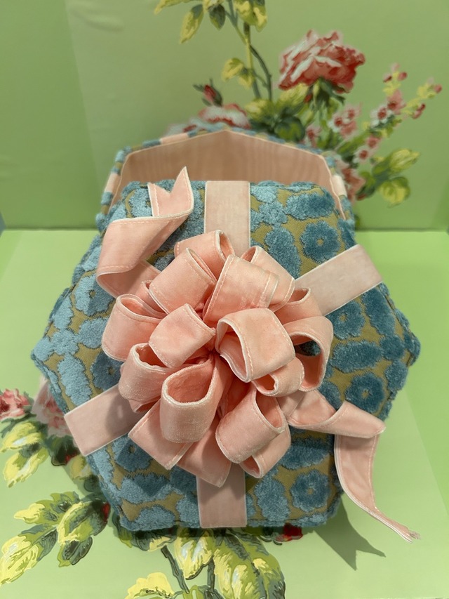 カルトナージュの六角形BOX (250502)