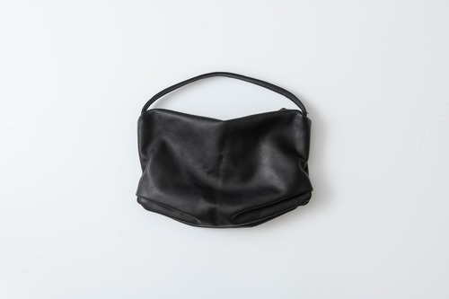 MUJI：(zip)hand bag- 30.
