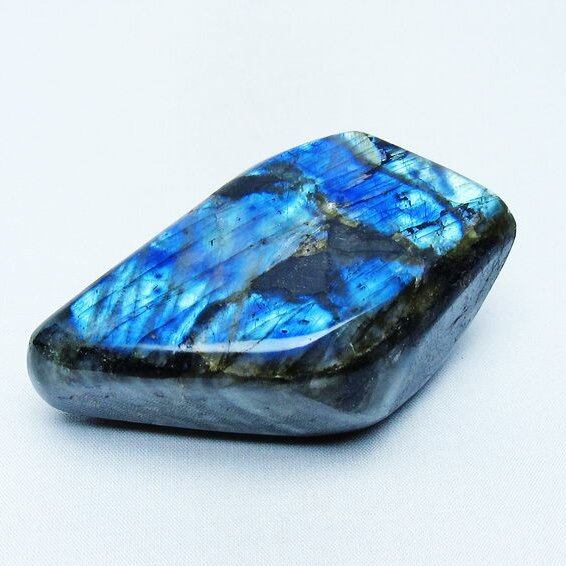 ラブラドライト 原石 一点物 181-4555