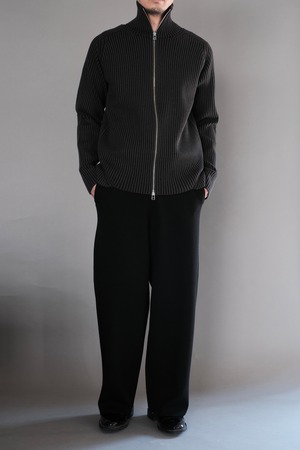 OMAR AFRIDI / ARTICULATED DRIVERS KNIT SWEATER