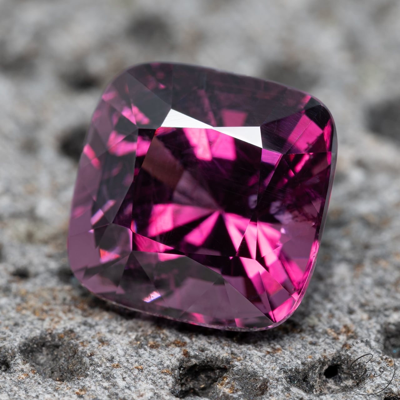 天然【非加熱】スピネル・パープルレッド 4.82ct GIA鑑別書 | SUI GEMSTONE
