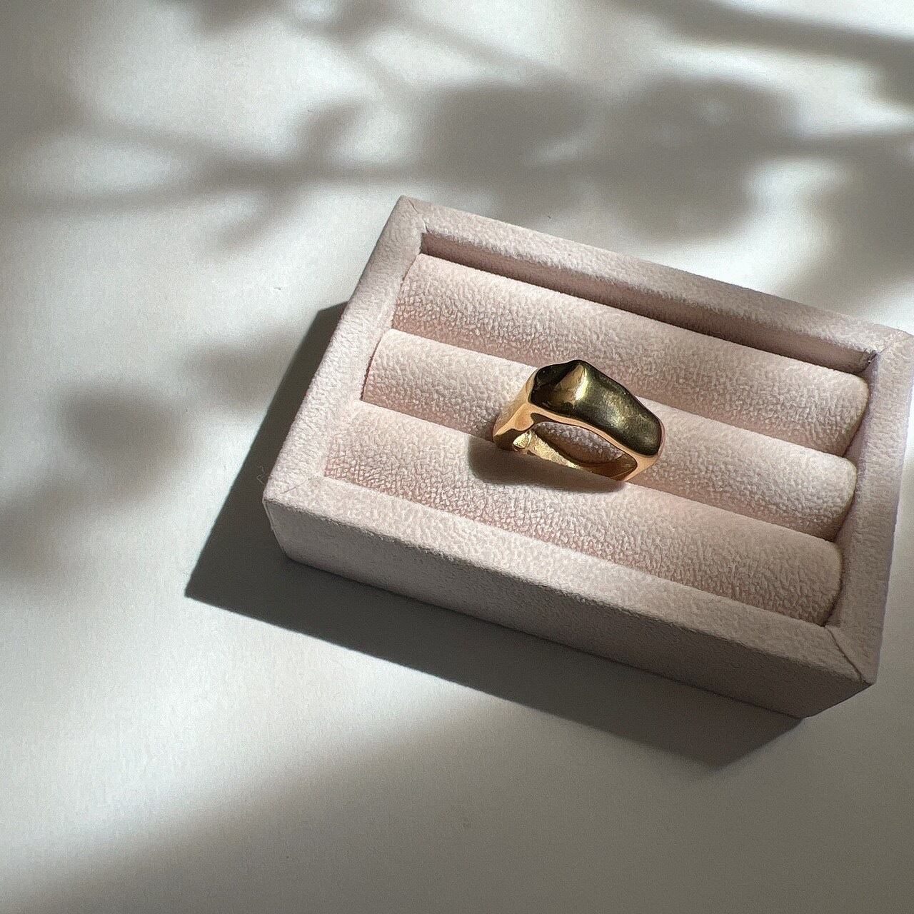 square curved ring | eclacoco