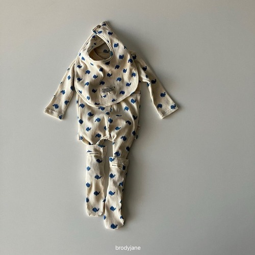 brodyjane［取寄］blue whale bonnet / socks / bib  26spring