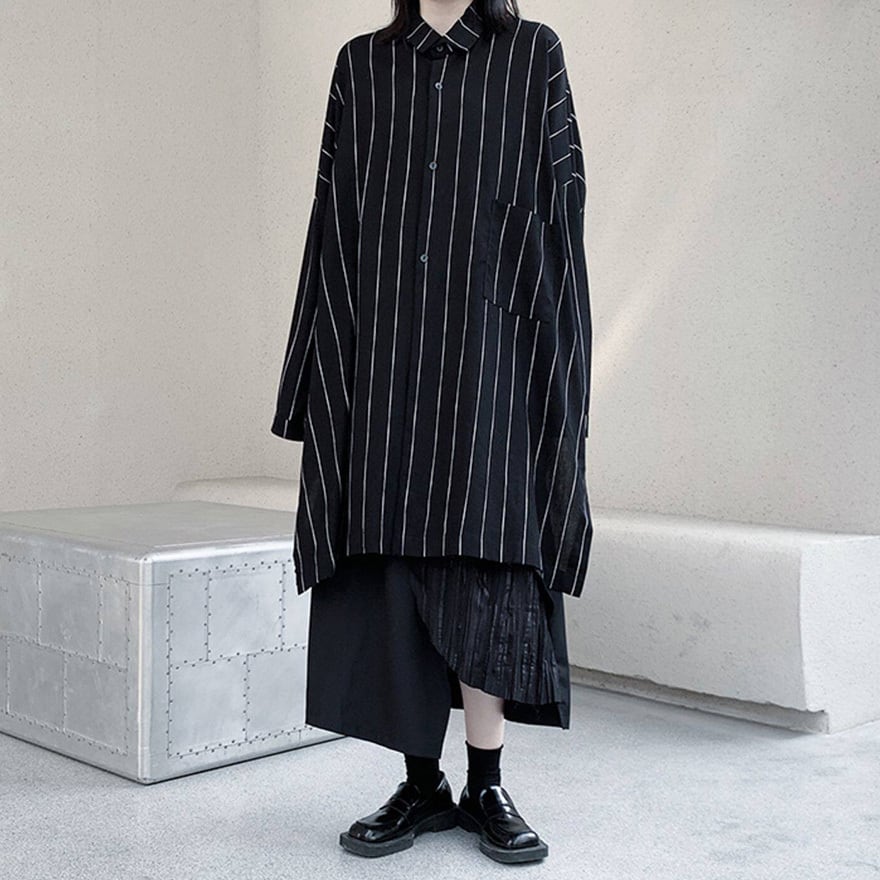 サブカル系 シャツワンピ 黒ストライプでこなれ感ひとり勝ち|天使と悪魔