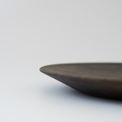 日常のパン皿｜風格漂う鉄染め｜椎の木