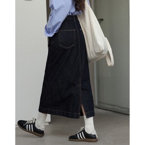 back-slit denim skirt　J00494