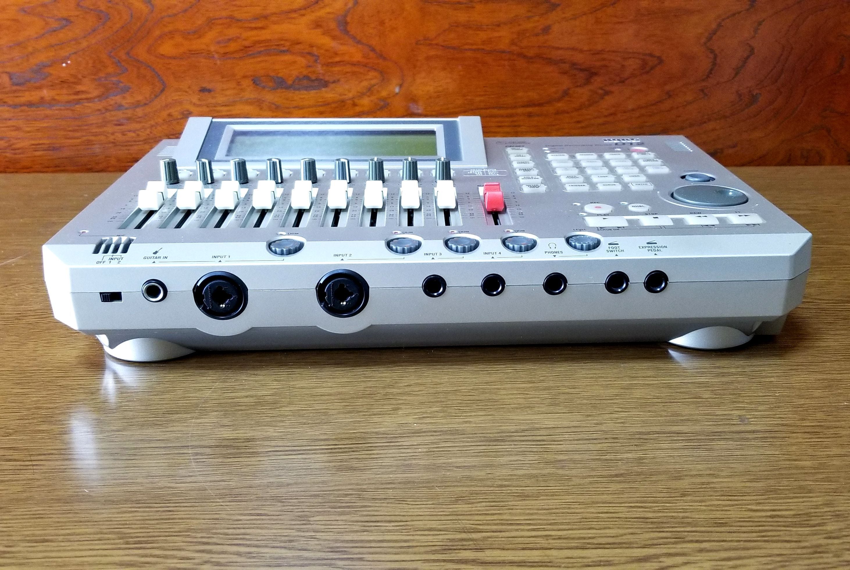 KORG Digital Recording Studio D12 CDドライブ搭載 完動品・動作保証