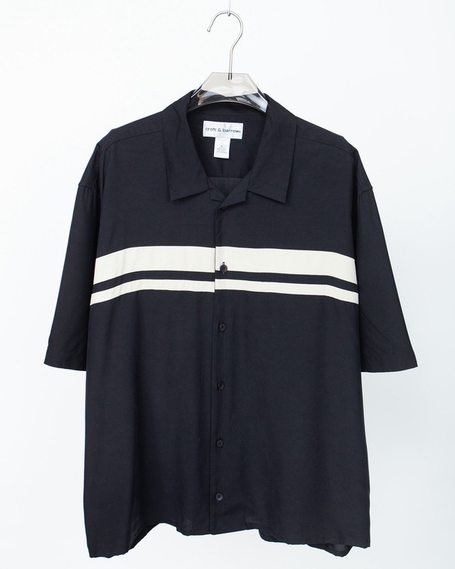 design silk open collar short sleeve shirt