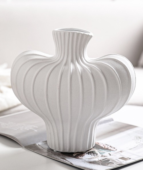 花瓶 クロス型 十字 ユニーク フラワーベース モダン 陶器 装飾 花器 アート ホワイト ブラック インテリア オブジェ