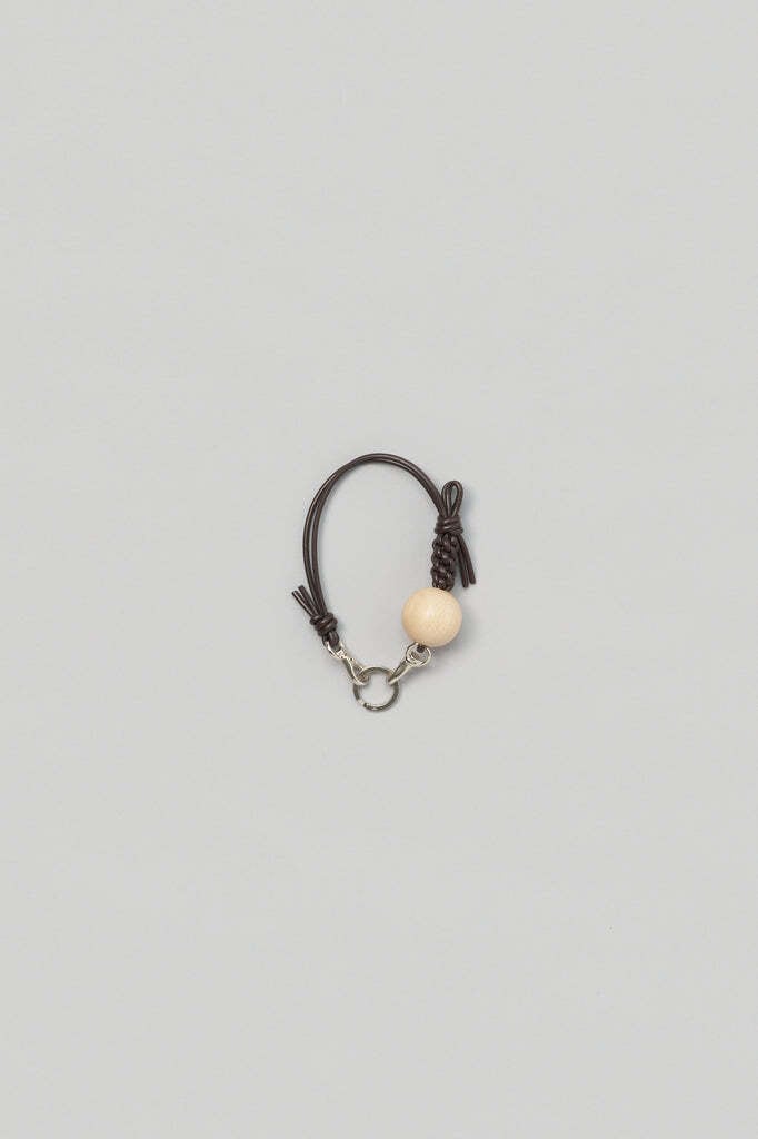 _fot knotシリーズ　スマホストラップ　ウッドボール _Fot - Knot ball_hand strap ：Black｜ウッドボール／レザー