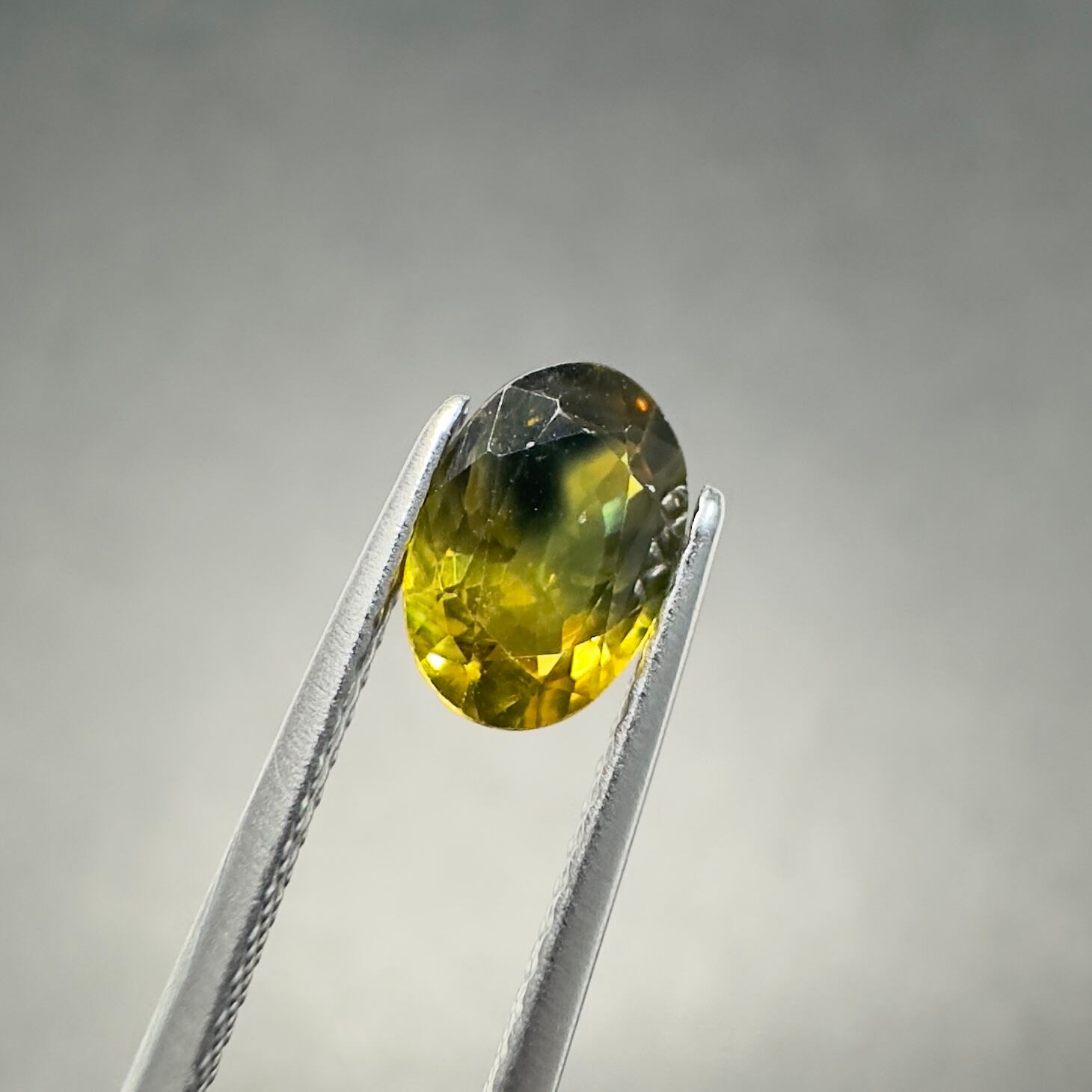 ルチルイントパーズ】 ブラジル産 3.82ct | たからいしルース