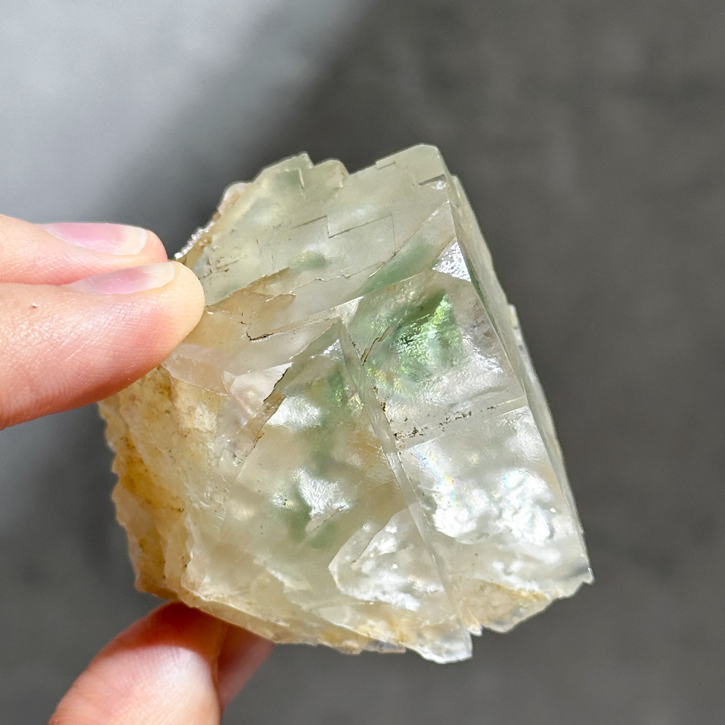 蛍光◎コロンビア産フローライト 原石 01◇ Fluorite ◇天然石・鉱物