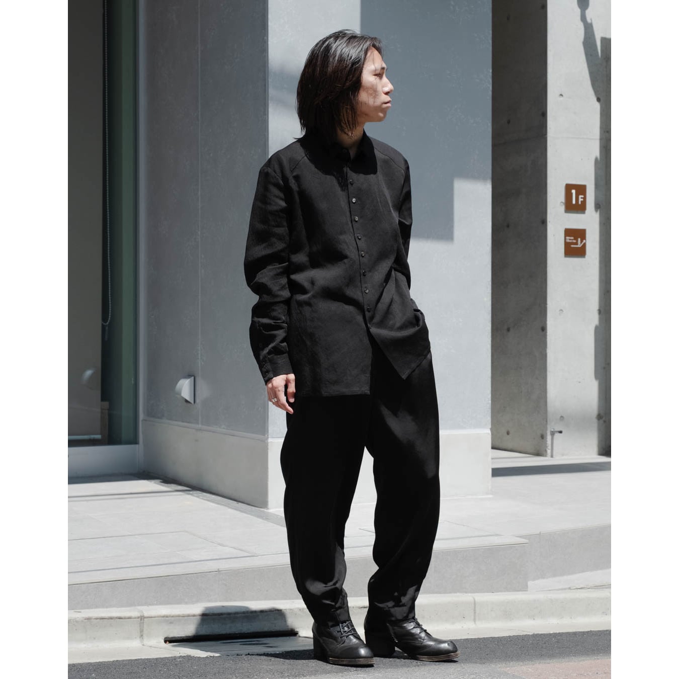kujaku] (クジャク) P-319 hem tuck easy pants | Clique Tokyo