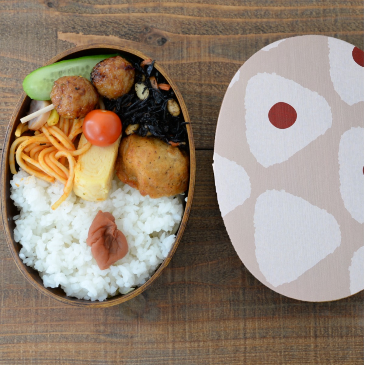 わっぱ一段弁当箱 浮世絵 おにぎりと梅干 | ヨロズスクエア