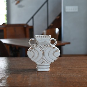 OluNoA / フラワーベース〈 花瓶・花器・一輪挿し・陶器・インテリア・置物 〉