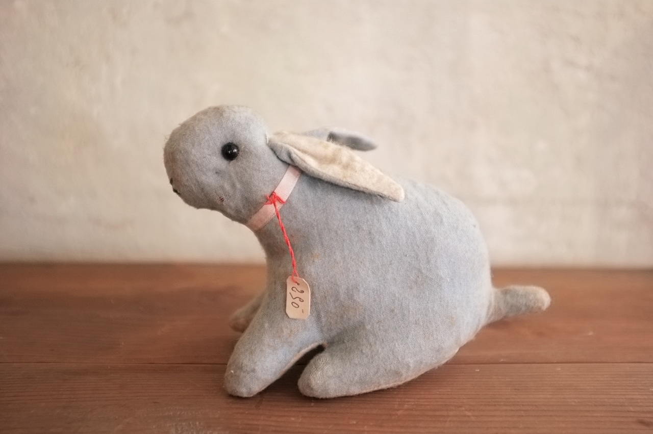 フランス 青いうさぎさんと薔薇色のリボンb ドール アンティーク