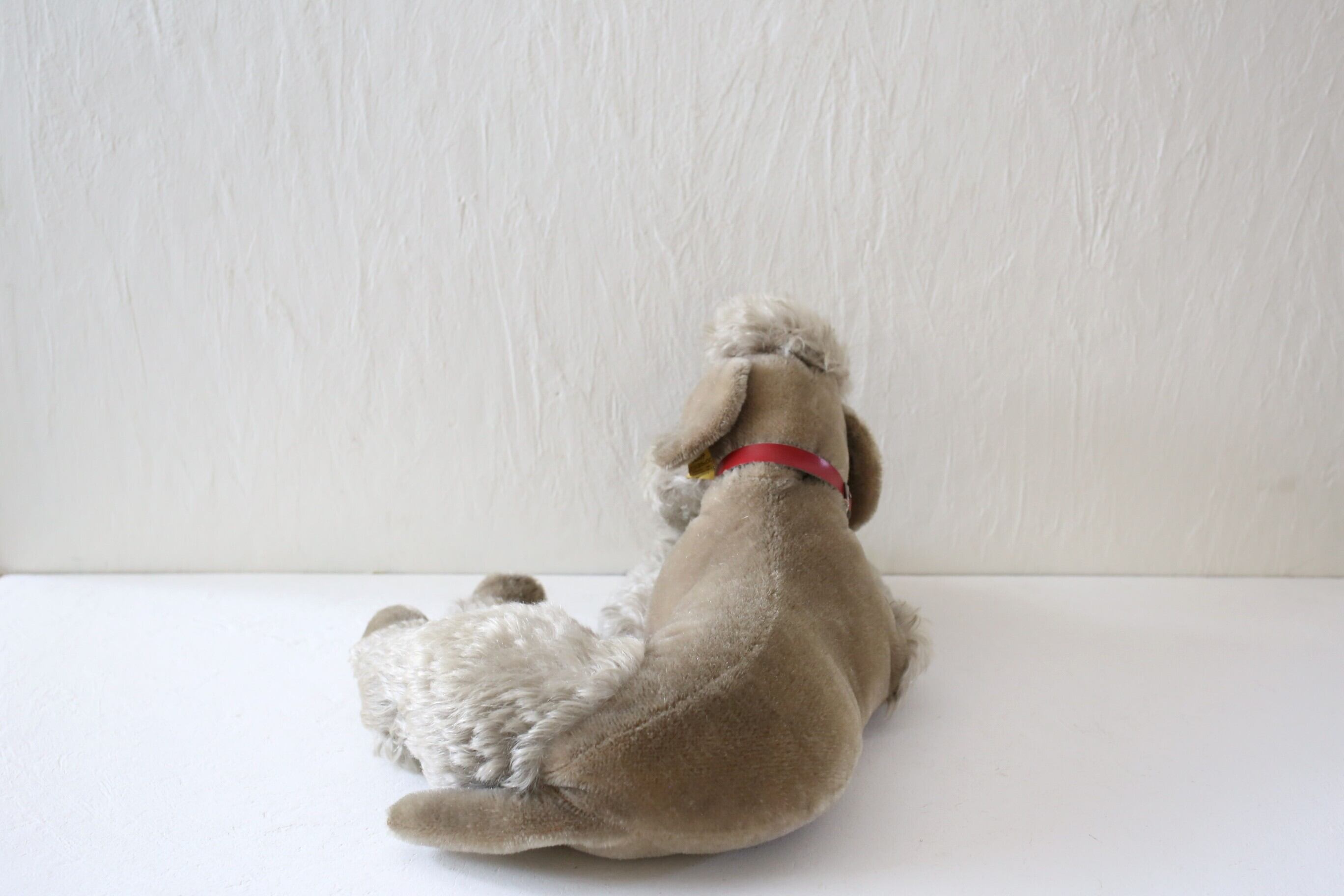 ドイツ ヴィンテージ Steiff シュタイフ『Snobby』( 寝そべりタイプ