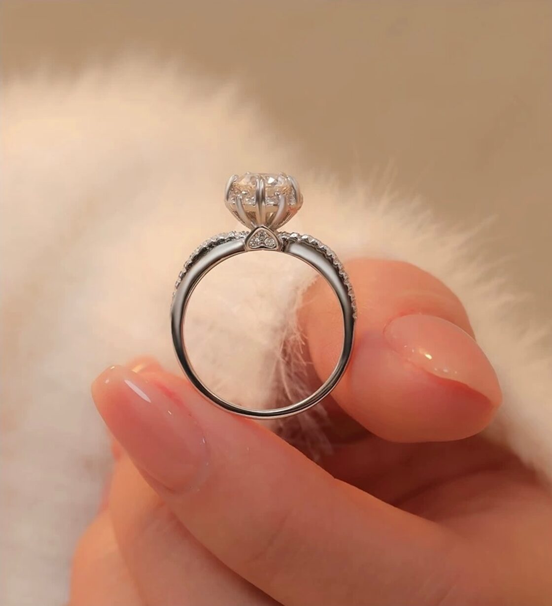 モアサナイト フラワー クローバー パヴェ フルエタニティ リング  