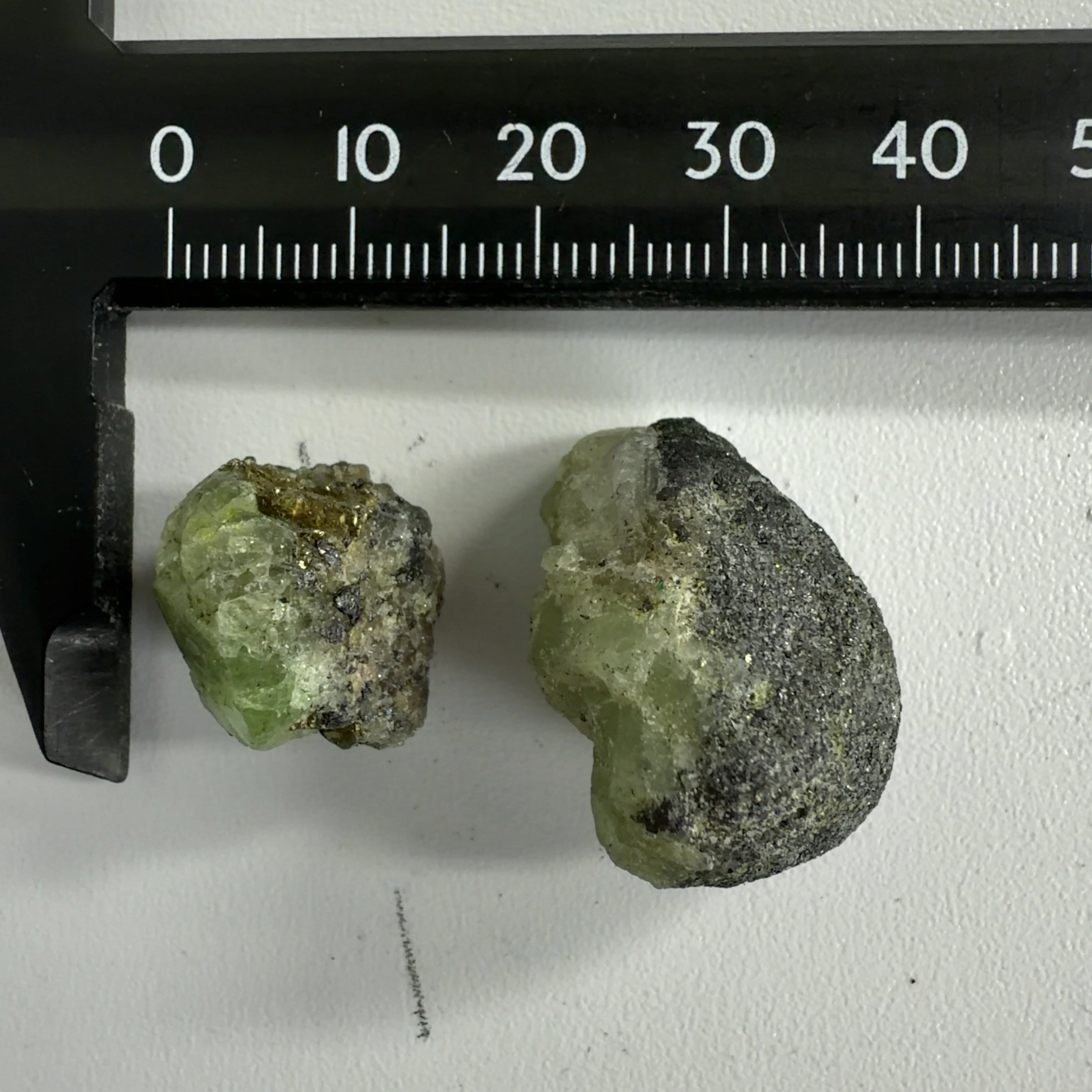 ⭐ガーネット（柘榴石） | クリスタル・ワールド御徒町店