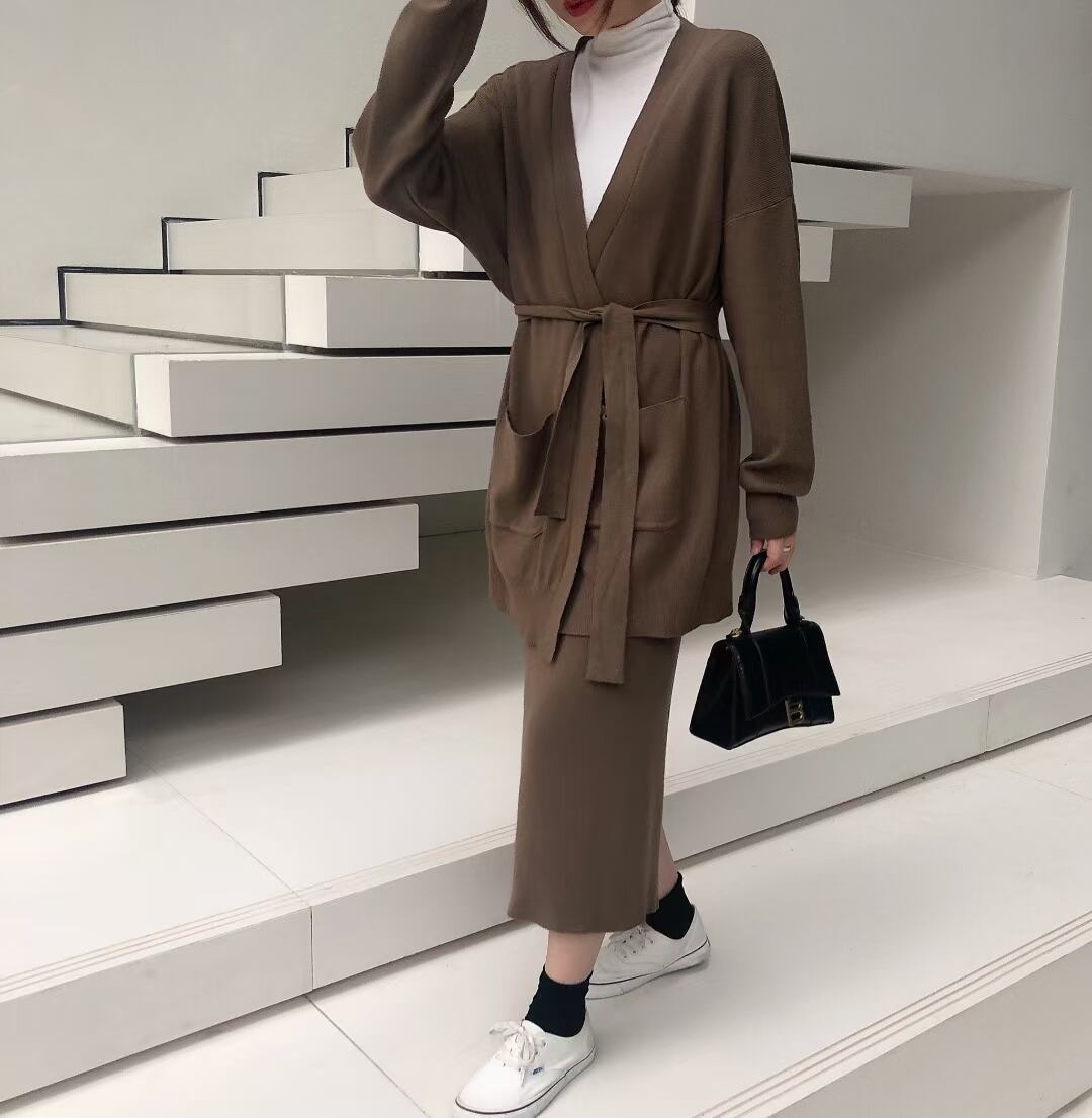 ガウンカーデ＋タイトスカート ニットセットアップ　AJ1050-6092