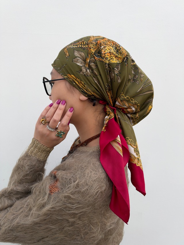 Vintage Burgundy × khaki bird poly scarf