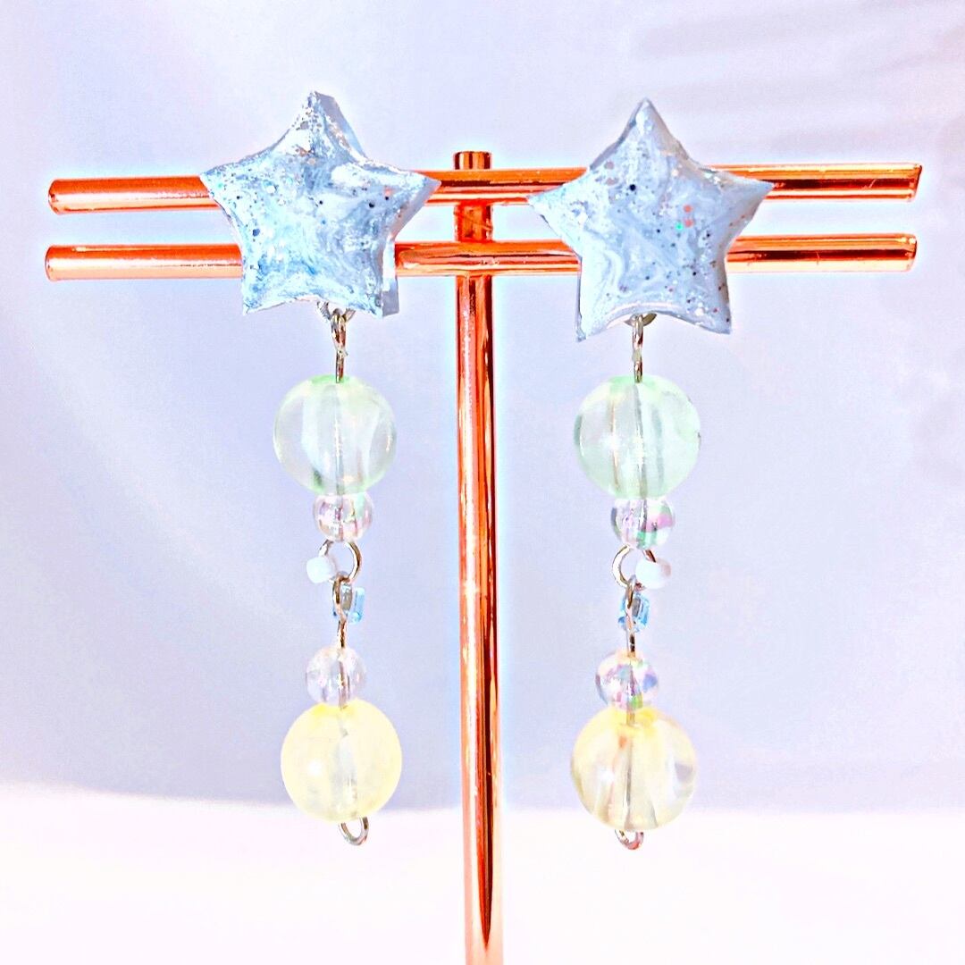 手書き 夜空 流れ星 ヘアゴム ブローチ レジン 猫 【公式通販】