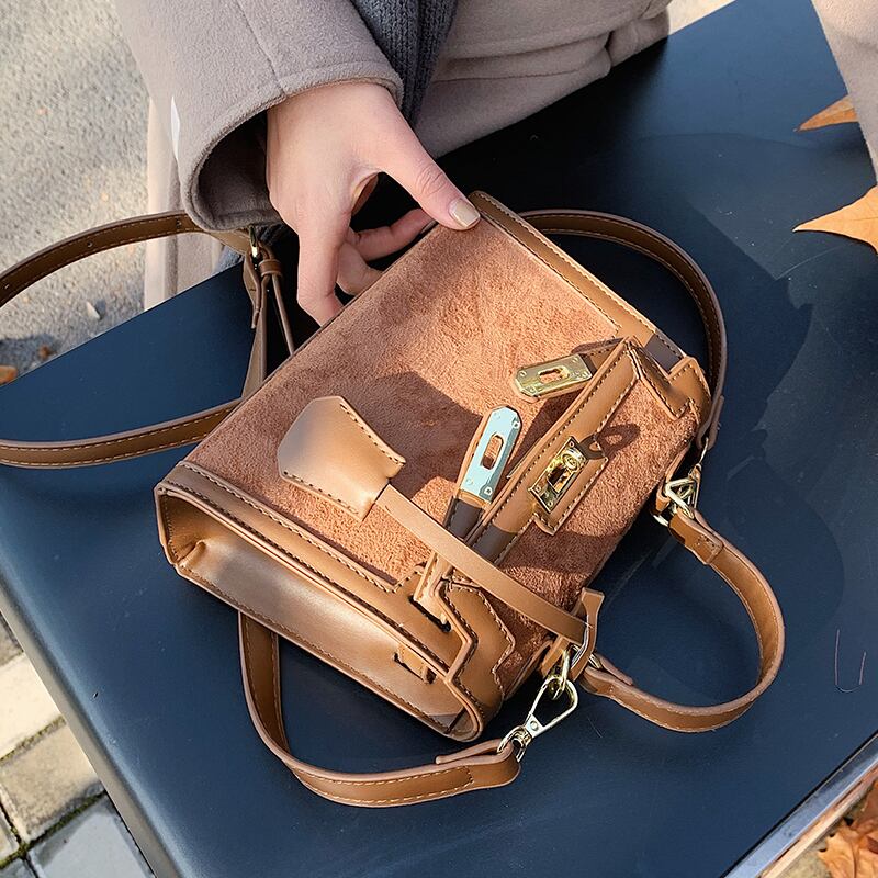 オータムウィンター 秋物 冬物 クロスボディ 手作りハンドバック1349430805