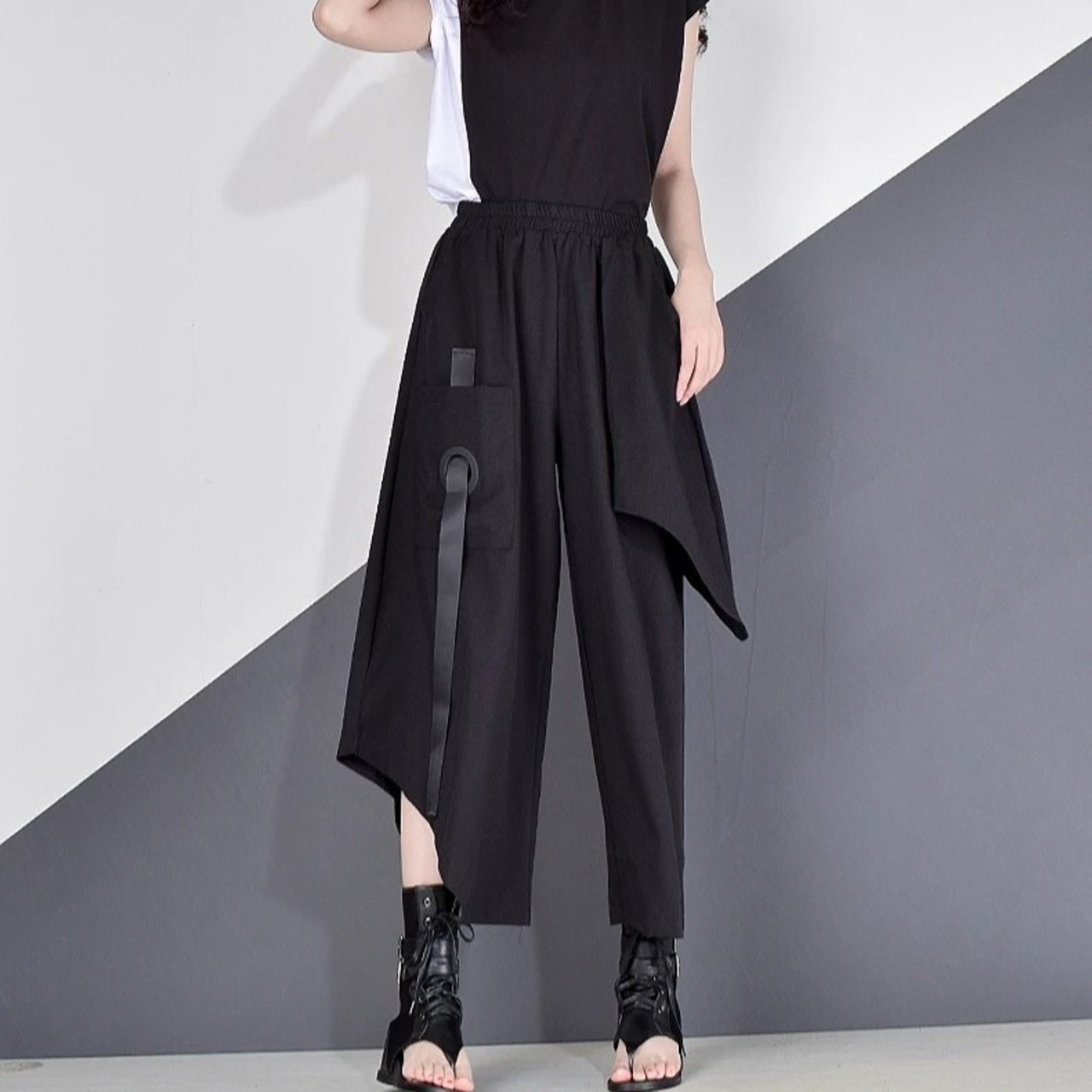Unique Design Wide Pants